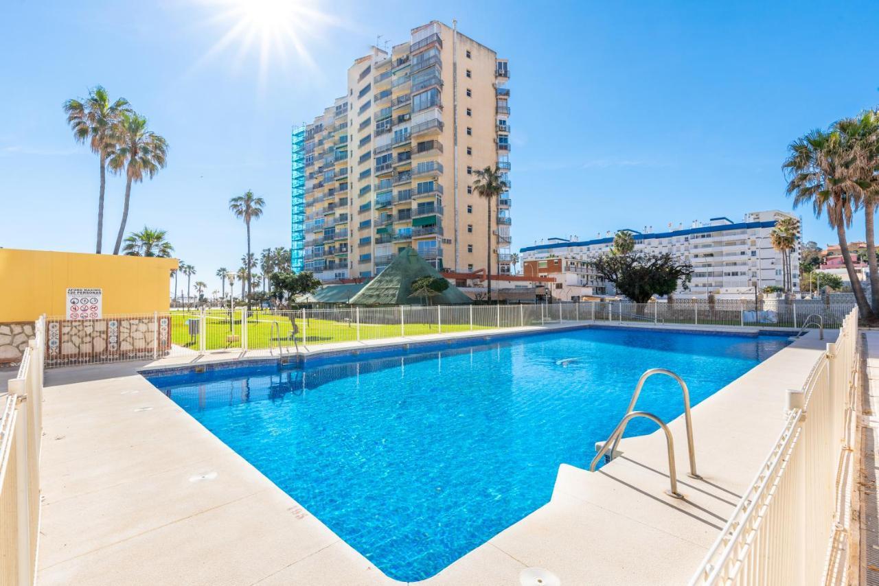 Sunny Seaside Apartment Arroyo De La Miel Eksteriør billede