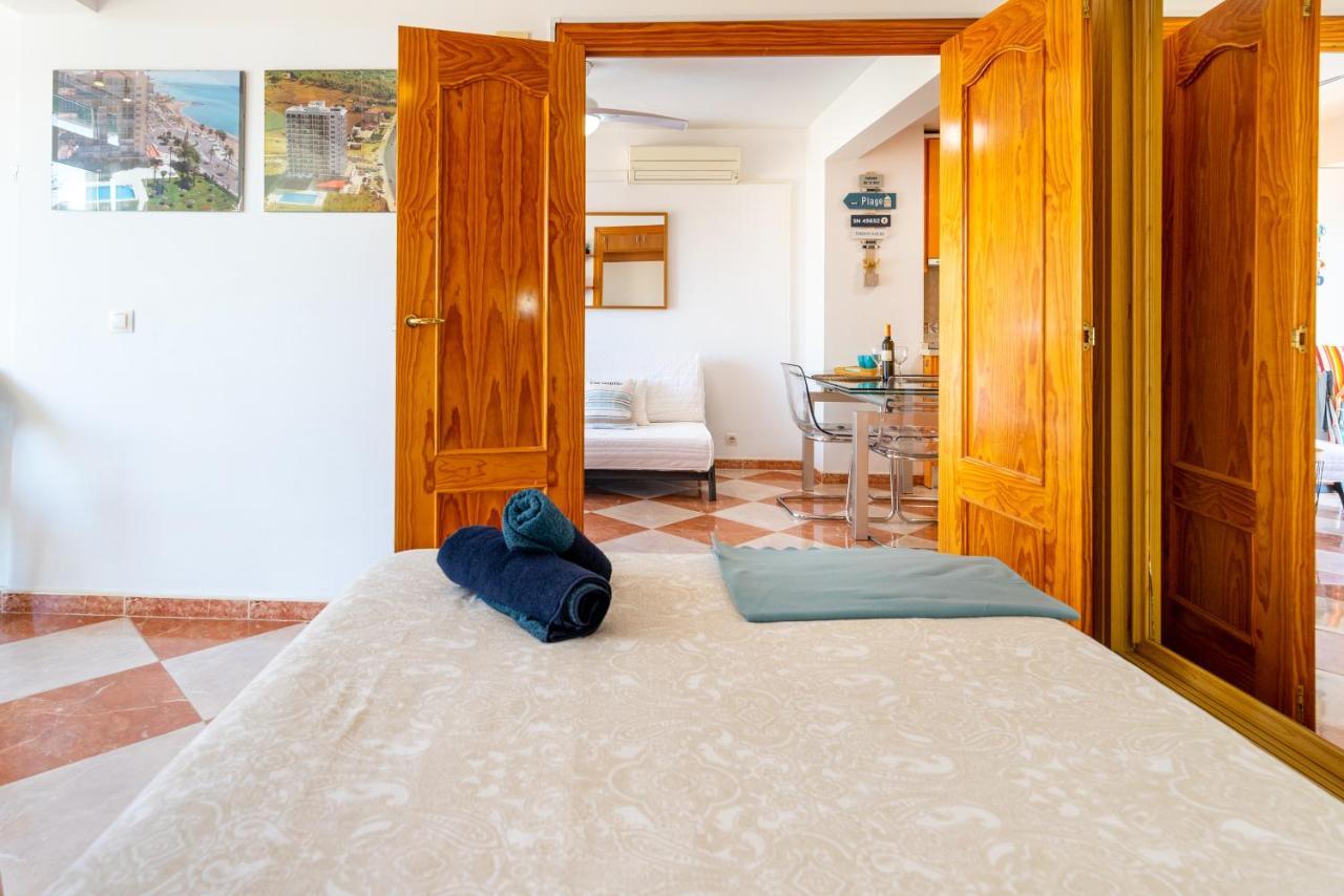 Sunny Seaside Apartment Arroyo De La Miel Eksteriør billede